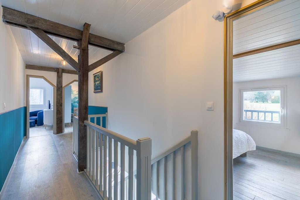 Grande Maison Avec Et Sans Vis-a-vis Holiday home Laglorieuse